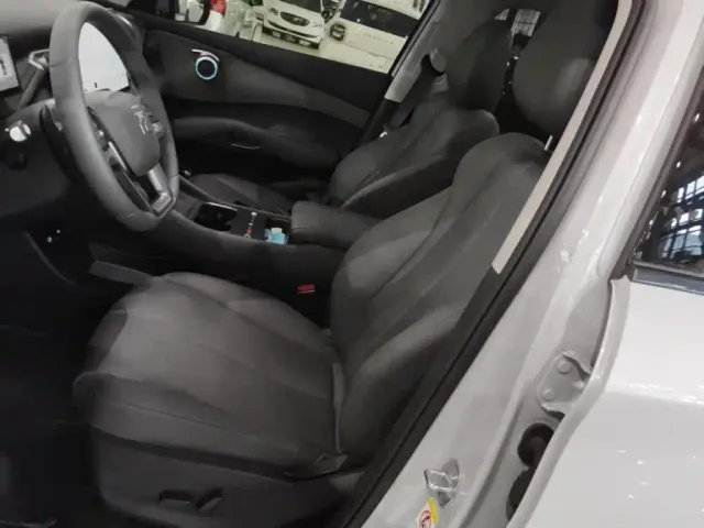 BYD Yuan PLUS — Фото автомобиля 14