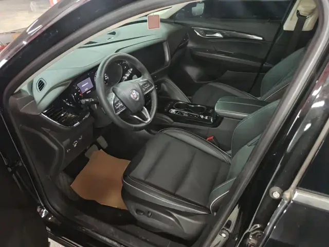 Buick Envision Plus — Фото автомобиля 14