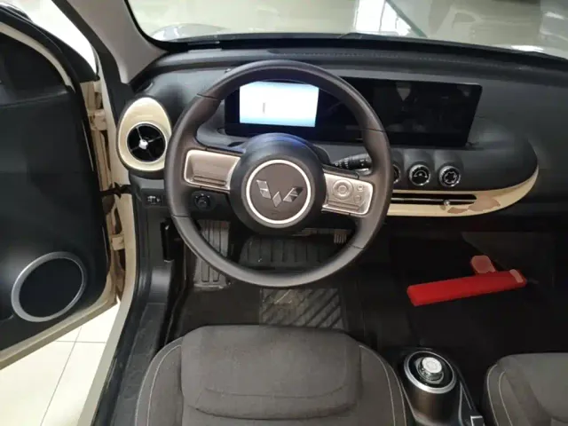 Wuling Bingo — Фото автомобиля 10
