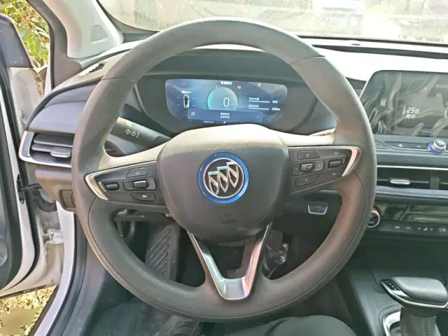 Buick Velite 6 — Фото автомобиля 10