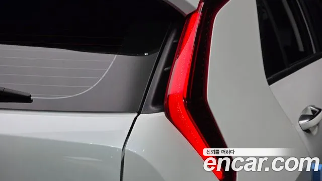 Kia Niro The All New Niro Signature — Фото автомобиля 20
