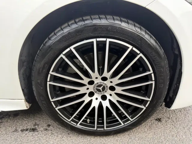 Mercedes-Benz C-Class — Фото автомобиля 4