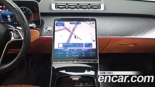 Mercedes-Benz S-Class — Фото автомобиля 12