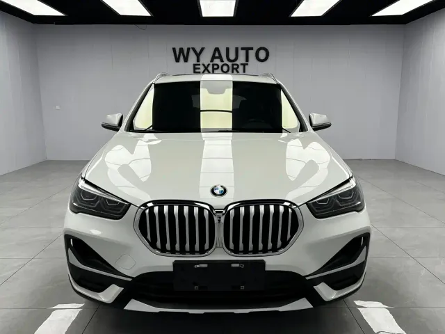 BMW X1 — Фото автомобиля 2