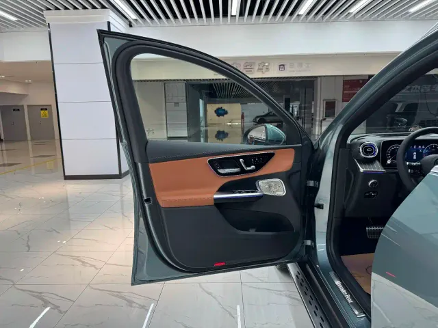 Mercedes-Benz GLC-Class — Фото автомобиля 8