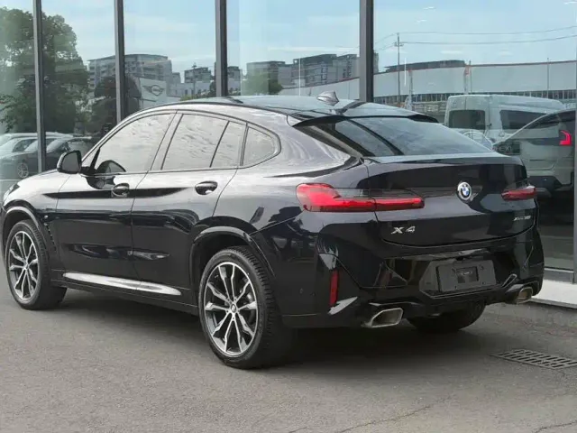 BMW X4 — Фото автомобиля 11