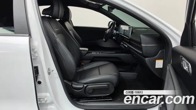 Hyundai Ioniq 6 — Фото автомобиля 16
