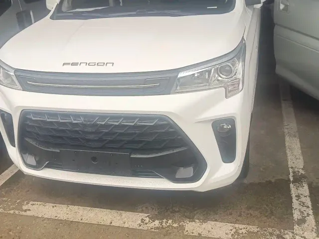 DFSK Fengguang 380 — Фото автомобиля 2