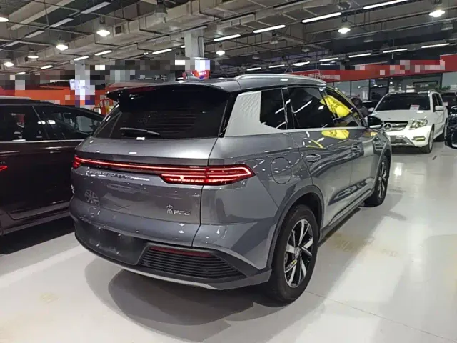 BYD Song Pro — Фото автомобиля 6