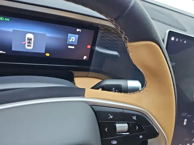 Geely Galaxy L7 — Фото автомобиля 16
