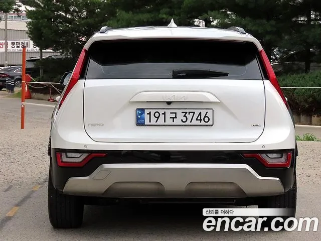 Kia Niro The All New Niro Signature — Фото автомобиля 4