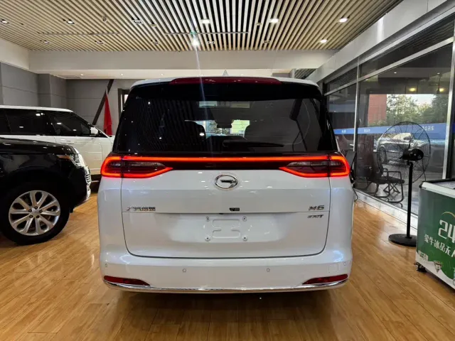 GAC Trumpchi M6 — Фото автомобиля 7