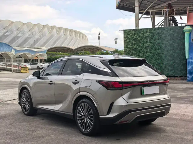 Lexus RX — Фото автомобиля 7