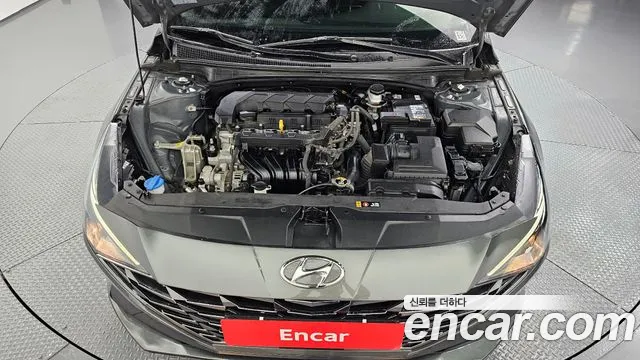 Hyundai Avante — Фото автомобиля 6