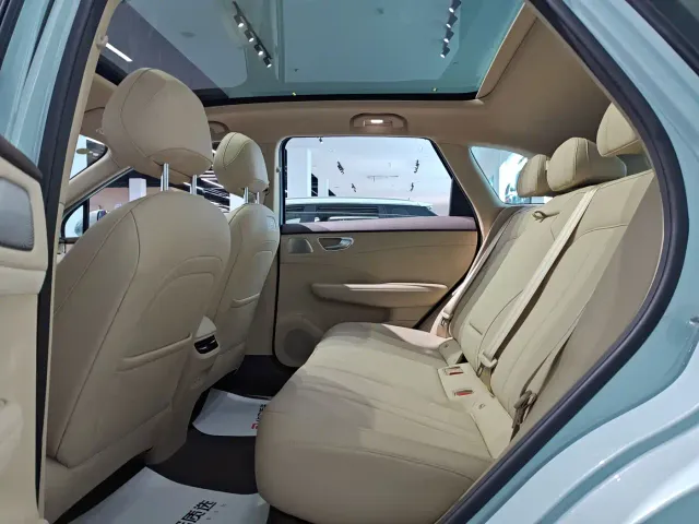 Shangjie SUV — Фото автомобиля 6