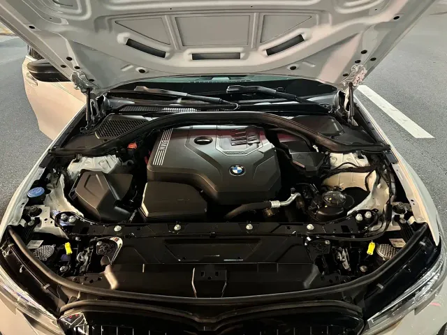 BMW 3 Series — Фото автомобиля 19