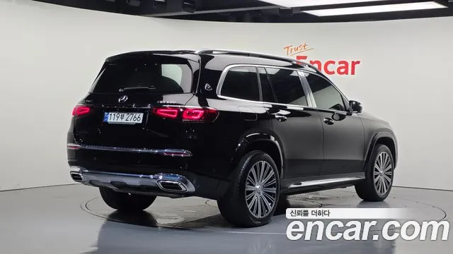 Mercedes-Benz GLS-Class — Фото автомобиля 2
