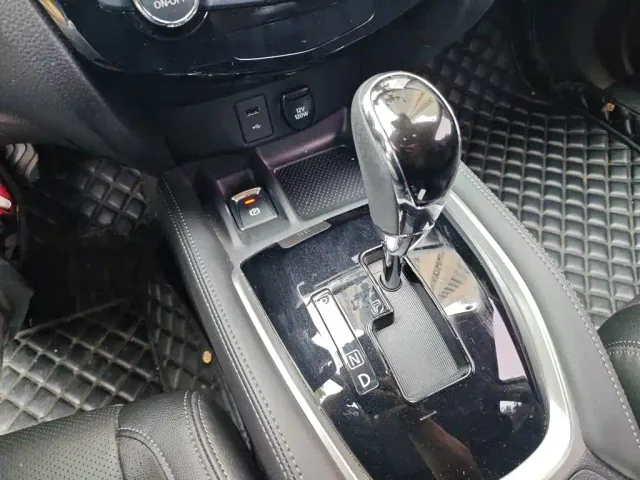 Nissan X-Trail — Фото автомобиля 15