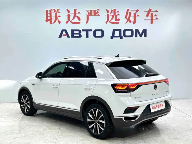 Volkswagen T-Roc — Фото автомобиля 4