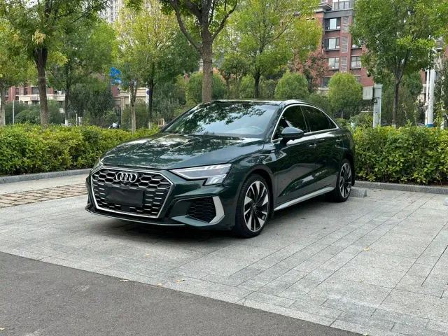 Фотография автомобиля — Audi A3
