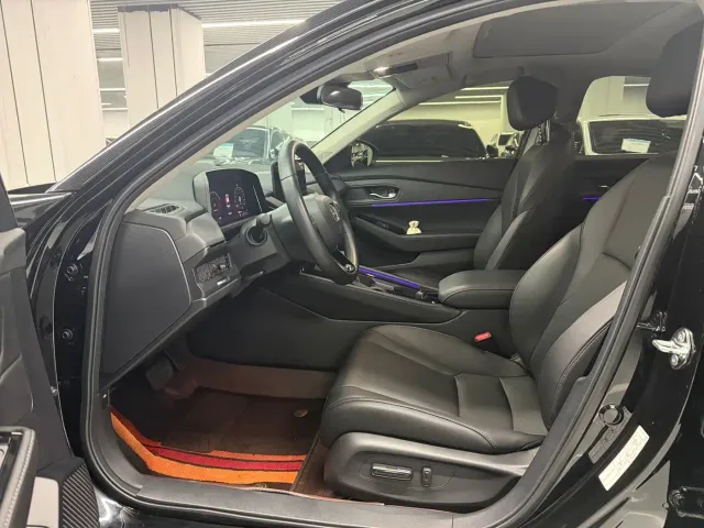 Honda Accord — Фото автомобиля 13