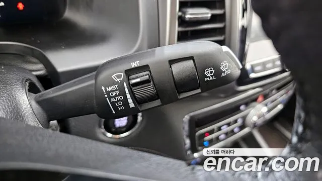 KG_Mobility_Ssangyong Rexton Новый Rexton Sport Khan Дизель 2.2 4WD — Фото автомобиля 19