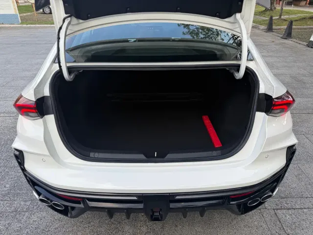 GAC Trumpchi Emkoo — Фото автомобиля 18