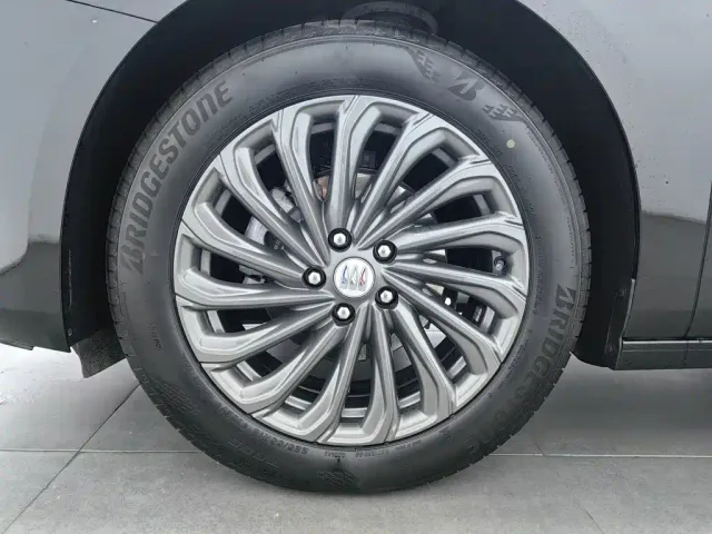 Buick LaCrosse — Фото автомобиля 17