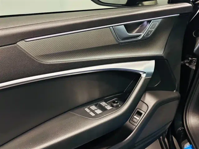 Audi A6L — Фото автомобиля 16