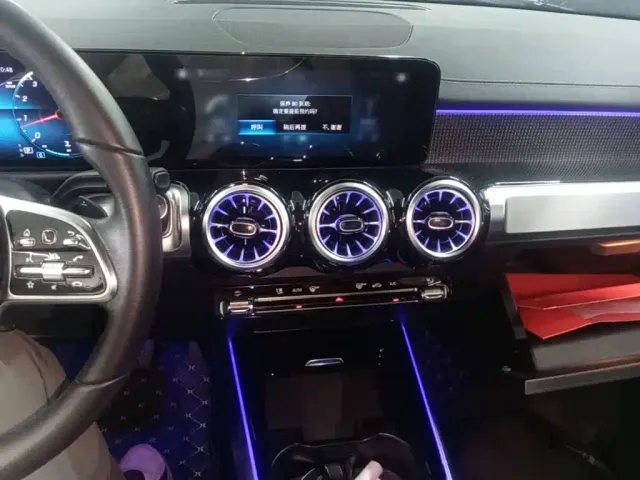 Mercedes-Benz GLB-Class — Фото автомобиля 8