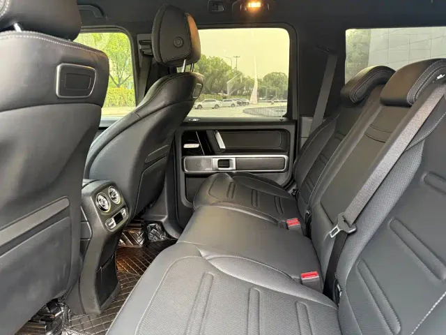 Mercedes-Benz G-Class — Фото автомобиля 7