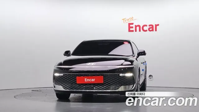 Hyundai Grandeur GN7 — Фото автомобиля 3