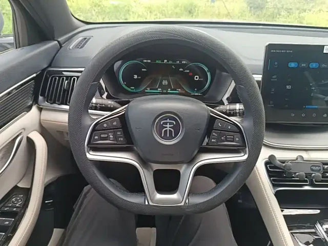 BYD Song PLUS — Фото автомобиля 10