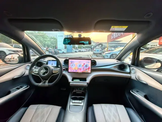 BYD Dolphin — Фото автомобиля 13