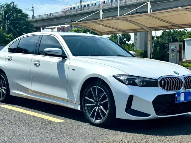 BMW 3 Series — Фото автомобиля 3