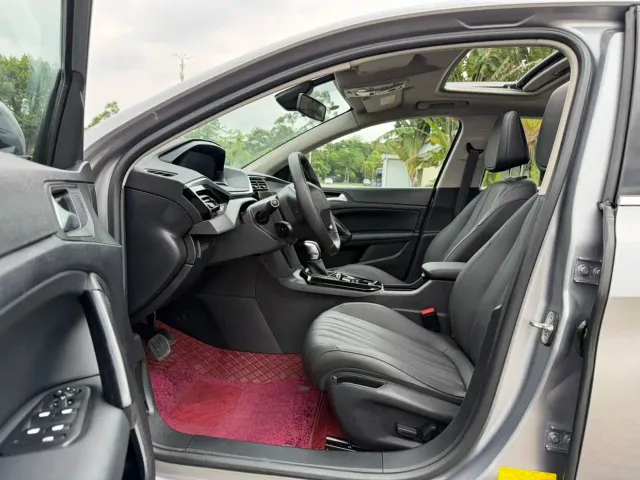 Peugeot 408 — Фото автомобиля 12