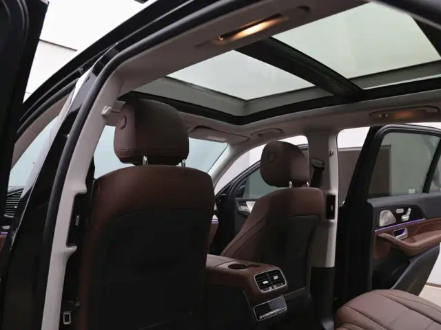 Mercedes-Benz GLE-Class — Фото автомобиля 21