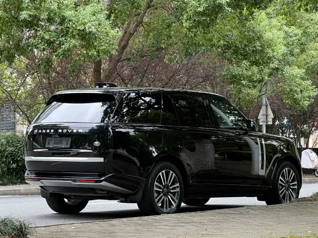 Land Rover Range Rover — Фото автомобиля 25