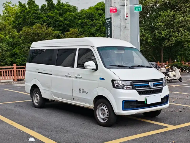 Jinbei New Sea Lion EV — Фото автомобиля 3