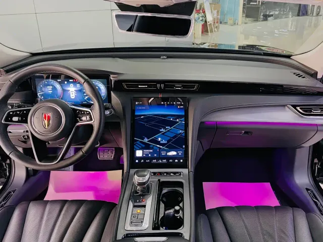 Hongqi H5 — Фото автомобиля 9