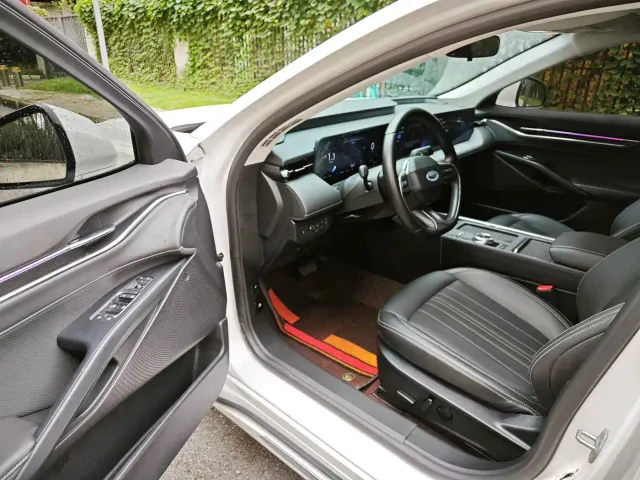 Ford Mondeo — Фото автомобиля 11