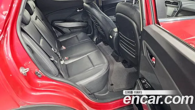KG_Mobility_Ssangyong TIBOLI Very New Tivoli Бензин 1.5 2WD — Фото автомобиля 12