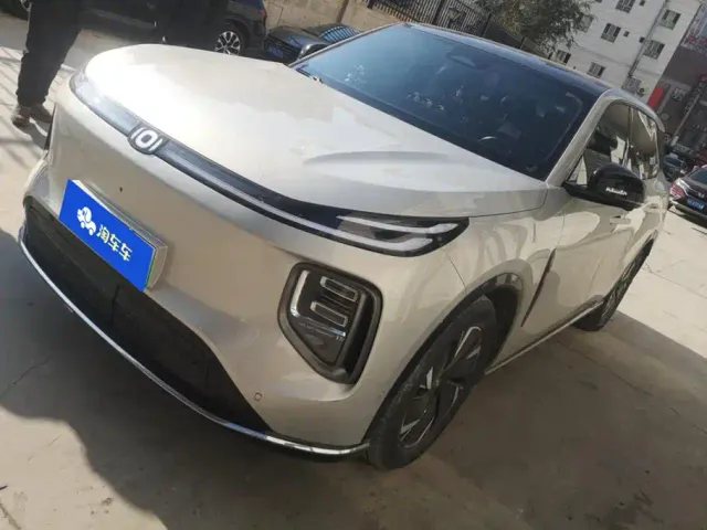 Фотография автомобиля — Changan Qiyuan Q07