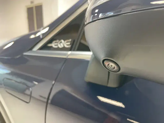 Mercedes-Benz EQE SUV — Фото автомобиля 23