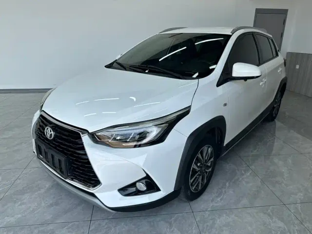 Фотография автомобиля — Toyota YARiS L Zhi Xuan
