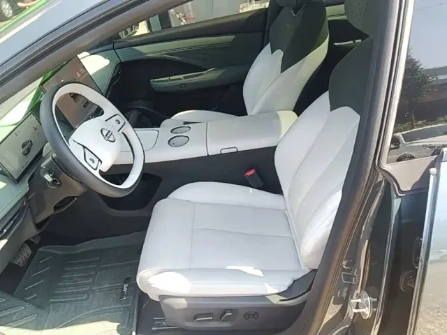 Nissan N7 — Фото автомобиля 14
