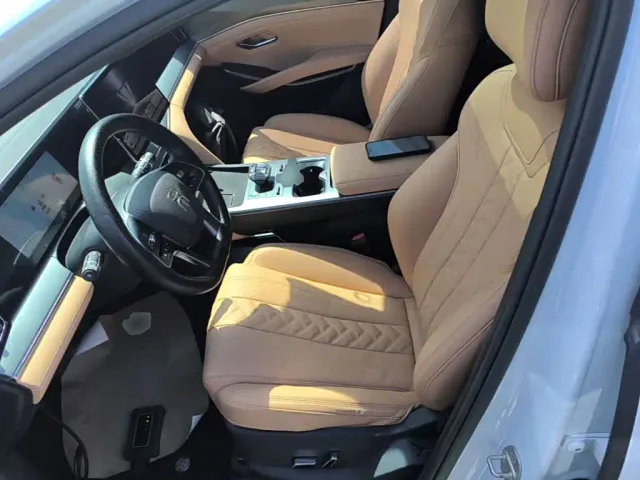 BYD Song L DM-i — Фото автомобиля 10