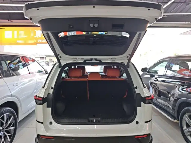 Toyota BoZhi 3X — Фото автомобиля 18