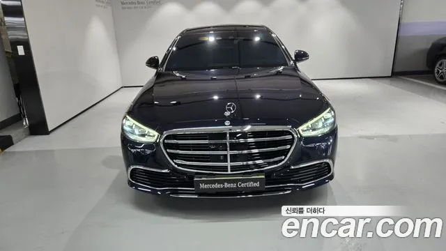 Mercedes-Benz S-Class — Фото автомобиля 4