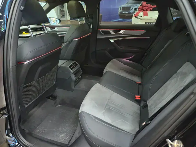 Audi A6L — Фото автомобиля 16